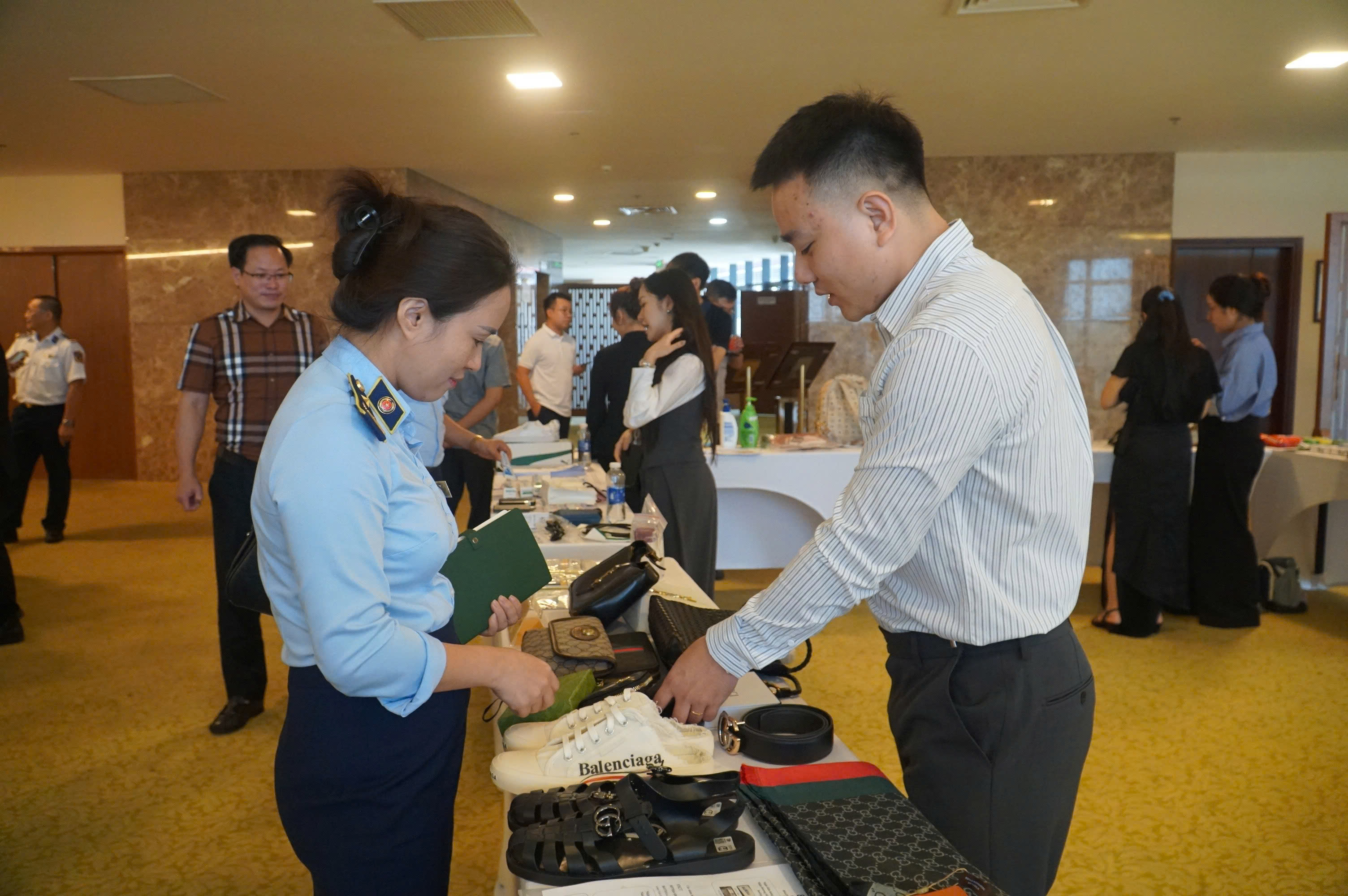 Nghiên cứu đề xuất thành lập quỹ chống hàng giả