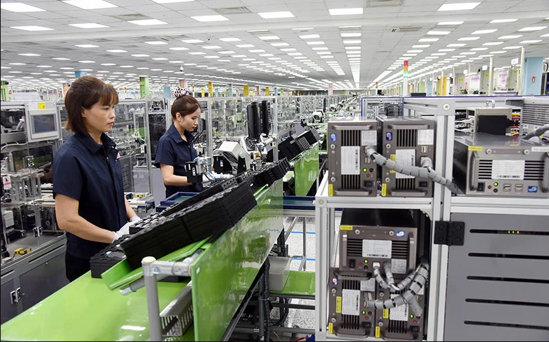 Infographic | Vốn FDI tăng hơn 32% trong 6 tháng