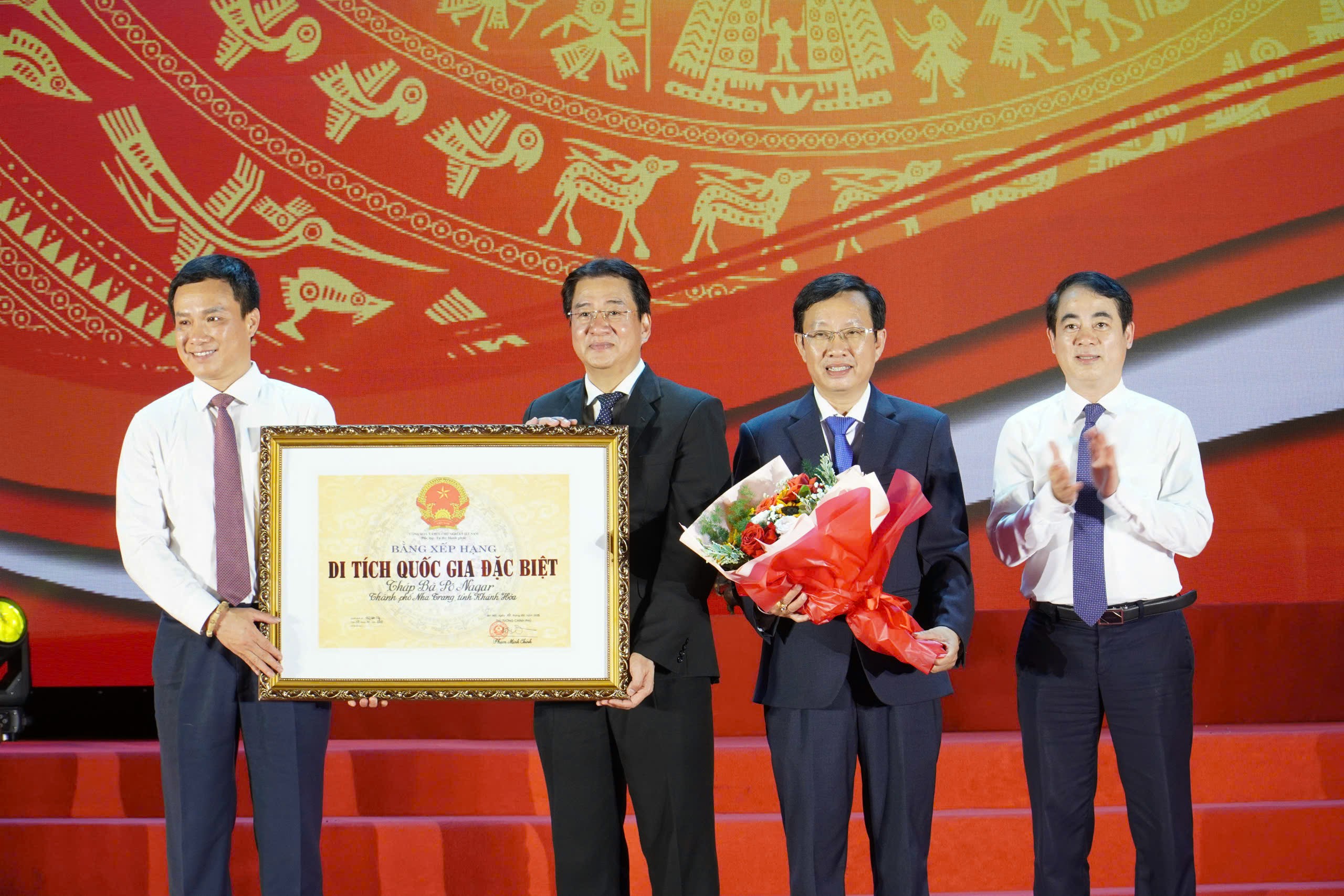 Di sản ngàn năm ở Khánh Hòa được công nhận di tích quốc gia đặc biệt