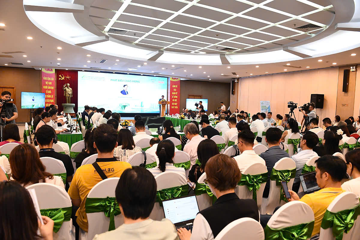 Logistics xanh: Điểm tựa để doanh nghiệp vượt qua các cú sốc