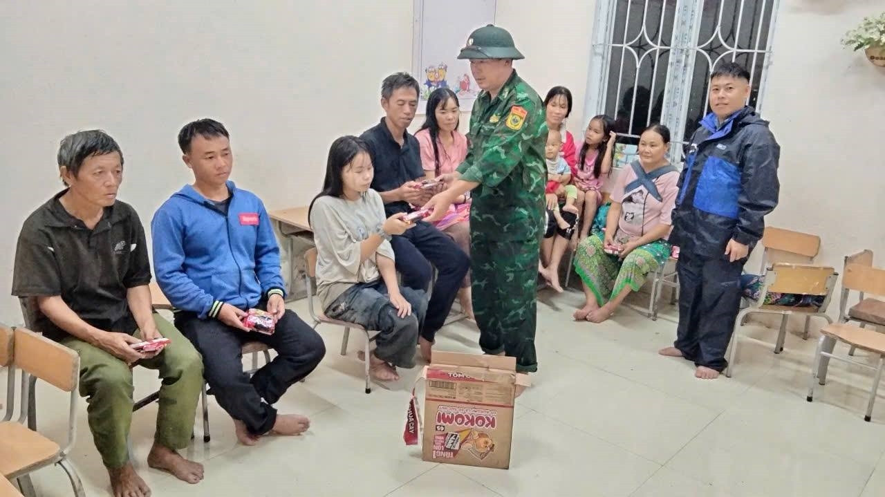 Bão số 3 gây mưa lớn, tỉnh Thanh Hóa sơ tán hàng chục hộ dân