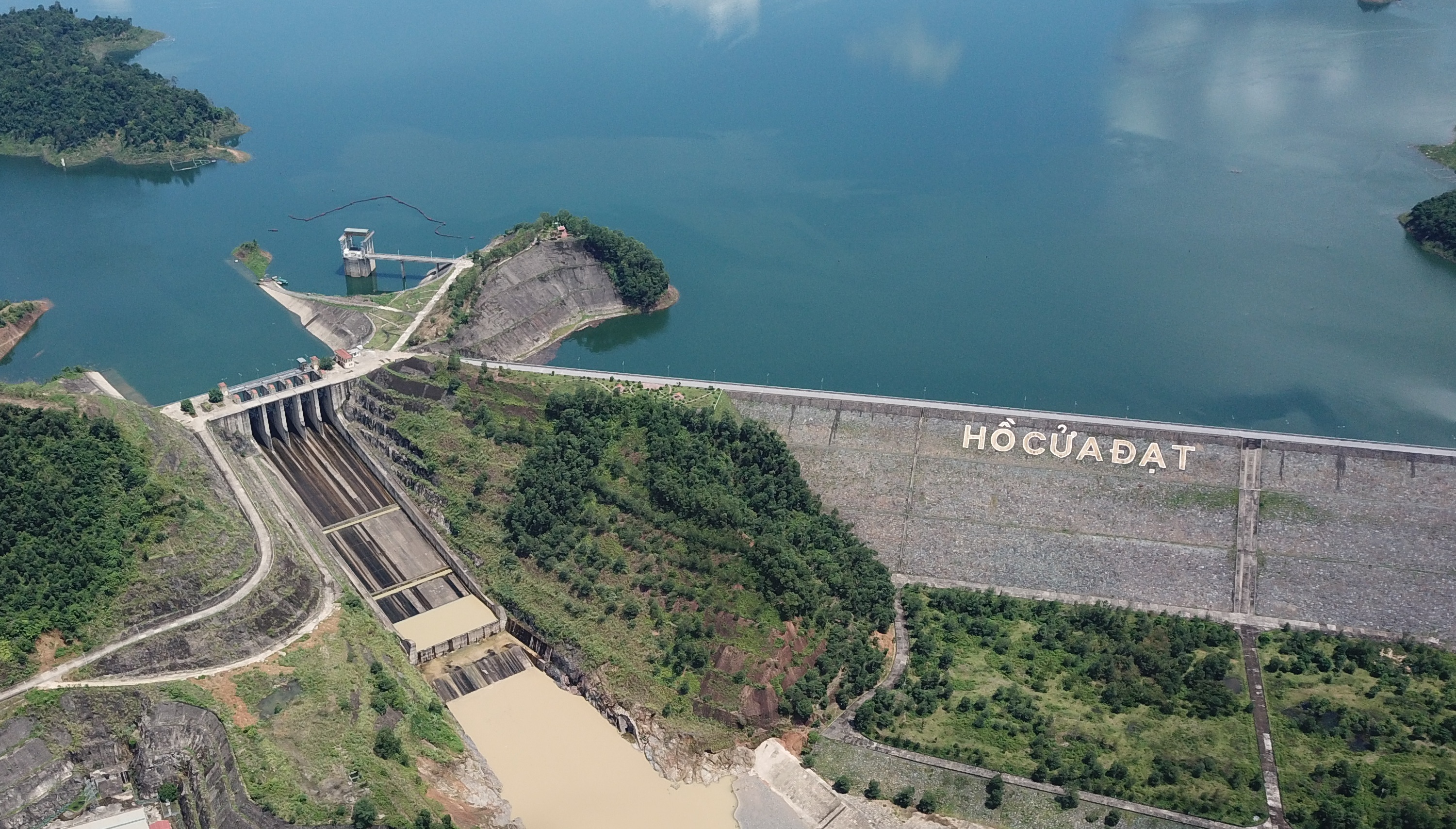 Thanh Hoá: Hồ Cửa Đạt sẽ xả lũ lúc 18h ngày 24/7/2025