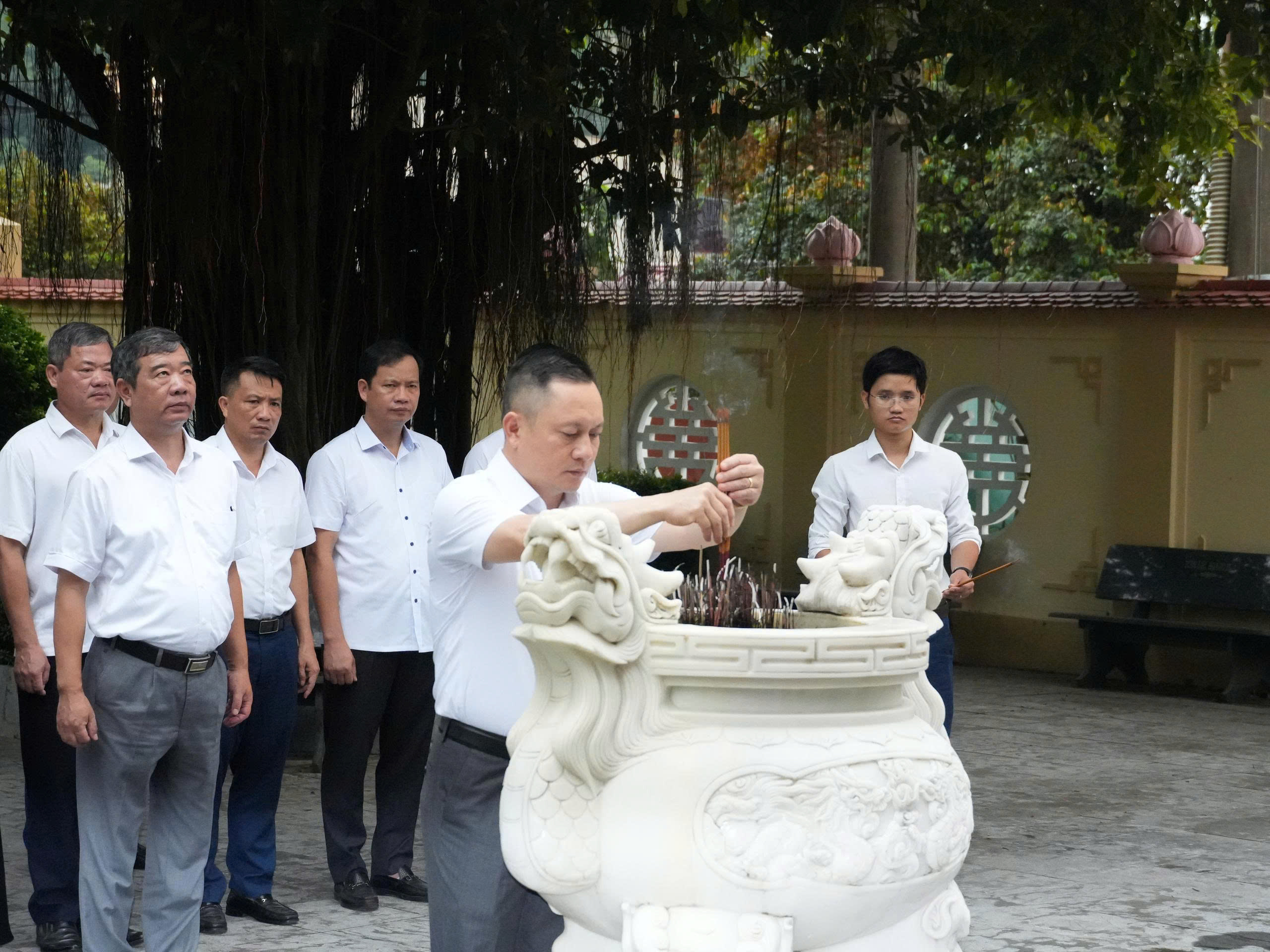 PC Thanh Hóa dâng hương tưởng nhớ các Anh hùng liệt sĩ