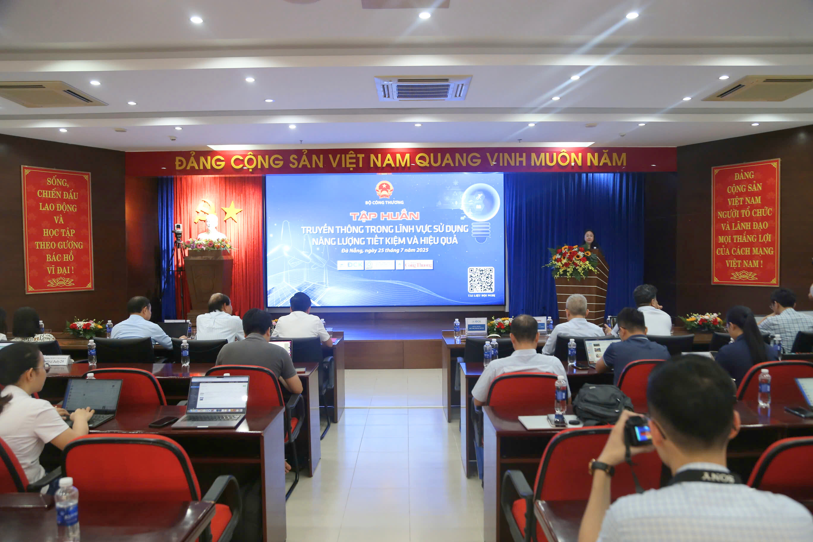 Đà Nẵng: Tập huấn truyền thông lĩnh vực sử dụng năng lượng tiết kiệm, hiệu quả