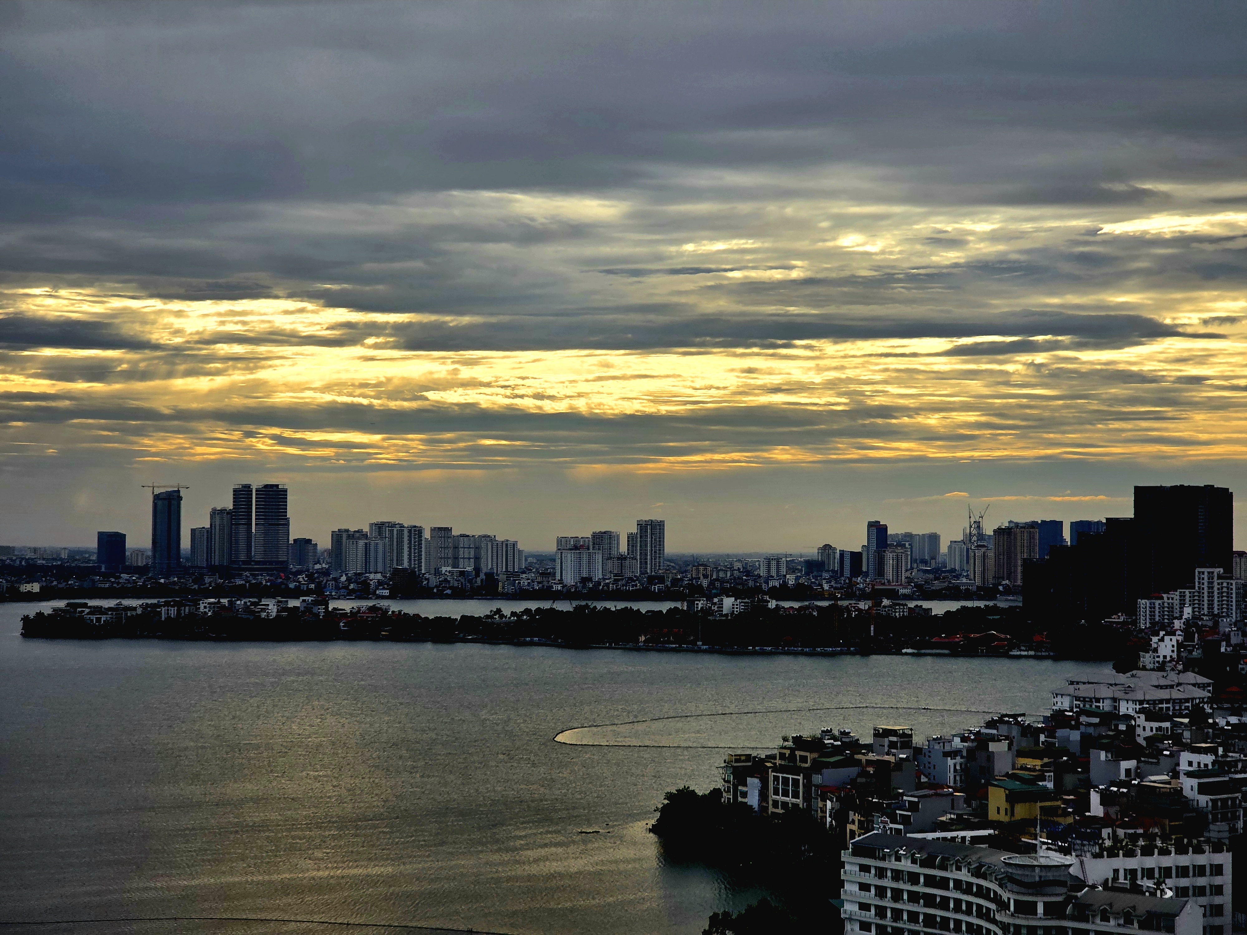 Hà Nội dẫn đầu thu hút FDI: Kết quả không ngẫu nhiên!