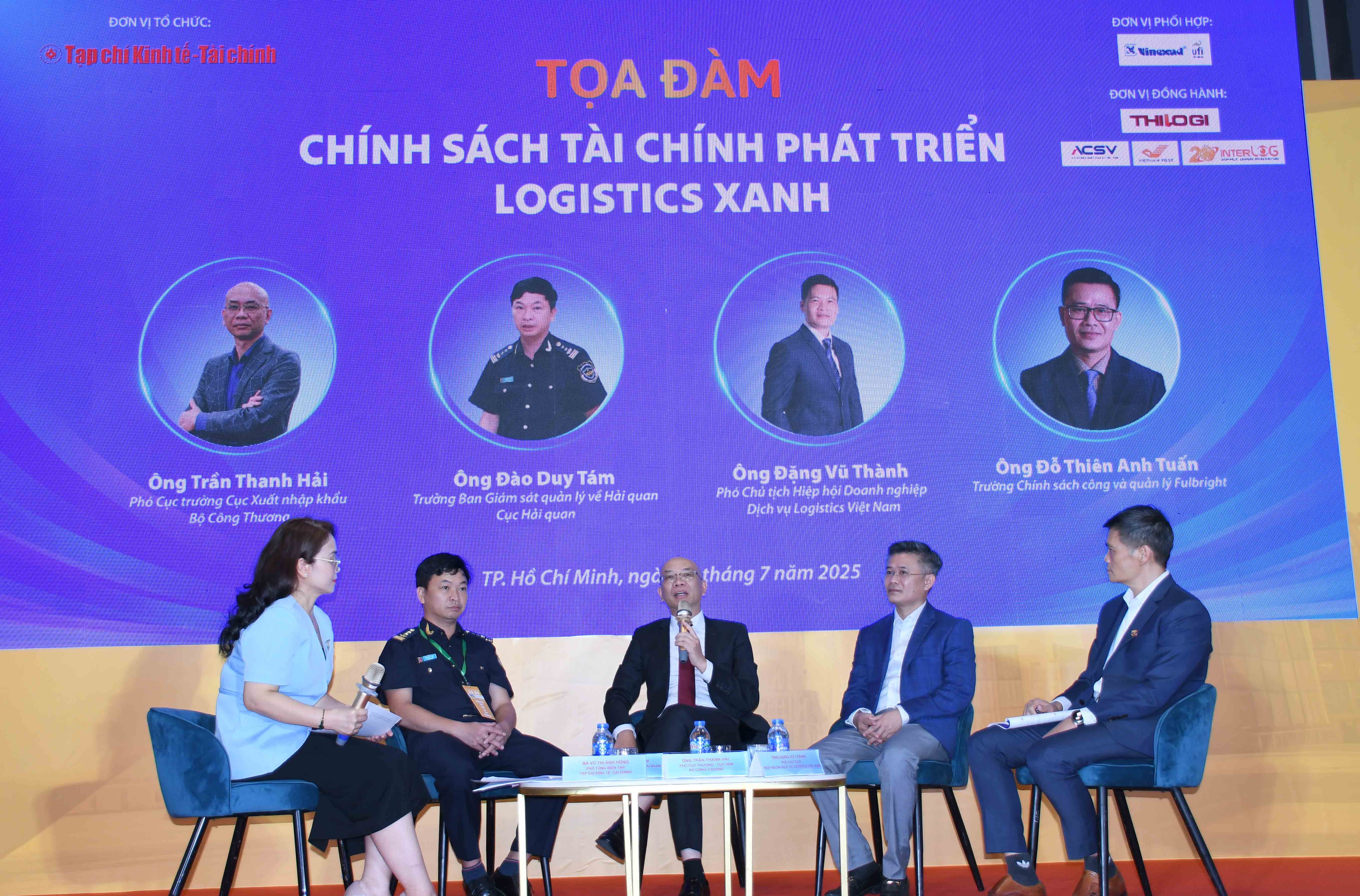 Tài chính xanh - chìa khóa cho ngành logistics phát triển bền vững