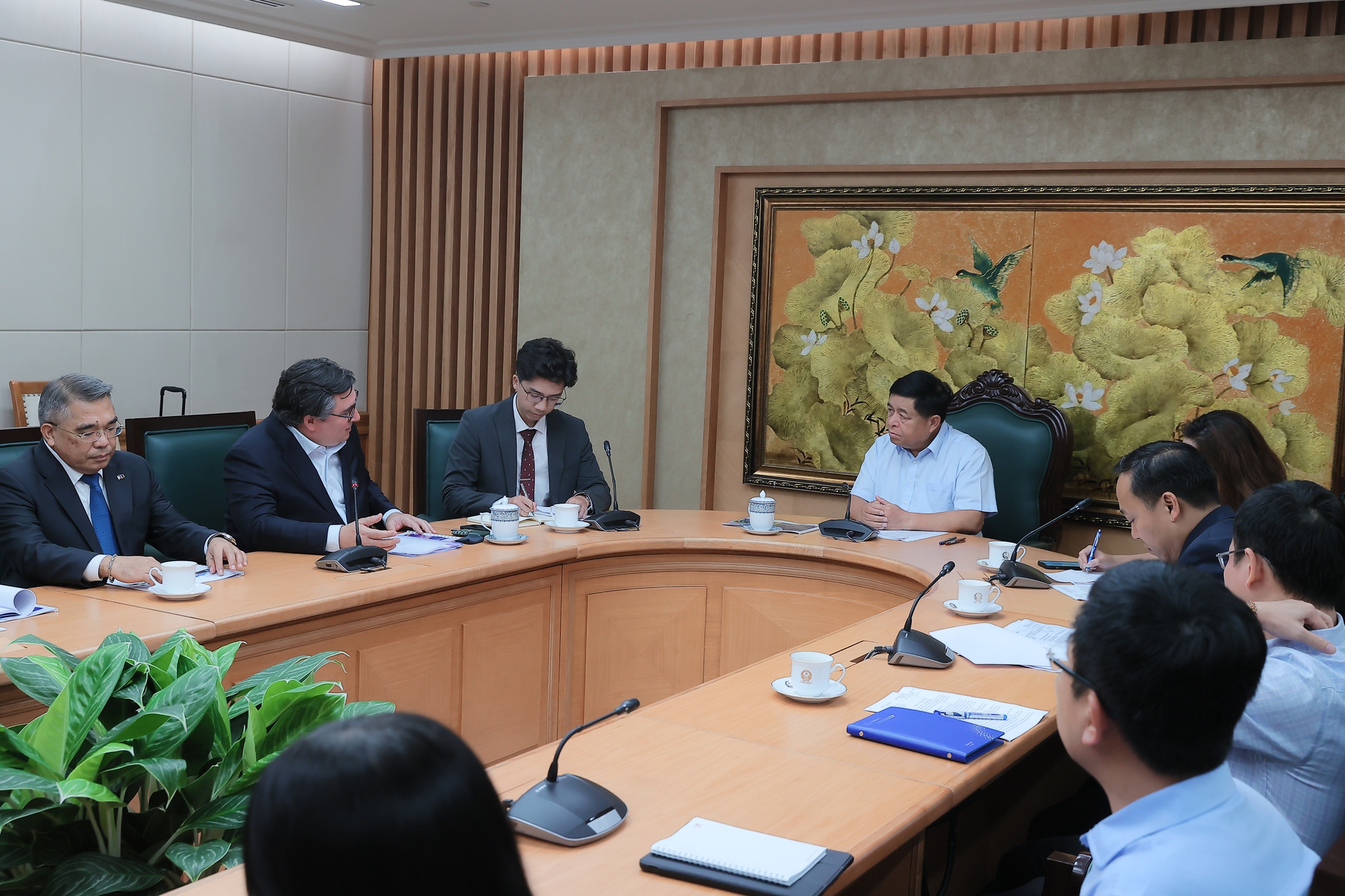 Tập đoàn Aboitiz bày tỏ mong muốn đầu tư vào ngành điện Việt Nam