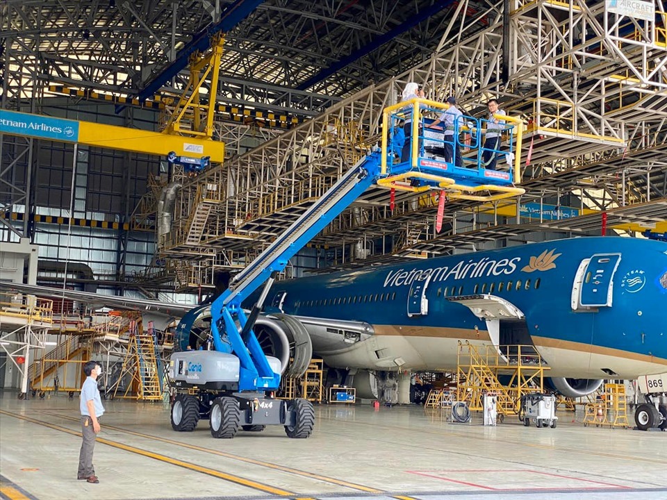 Tạo 'đường băng' cho công nghiệp hàng không 'cất cánh'
