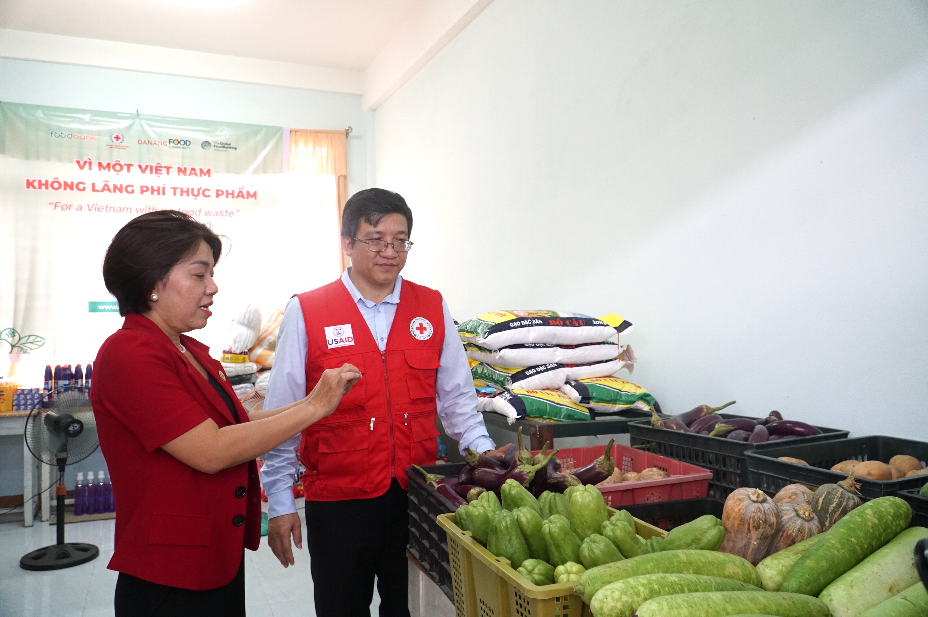 Ra mắt kho thực phẩm cộng đồng Đà Nẵng