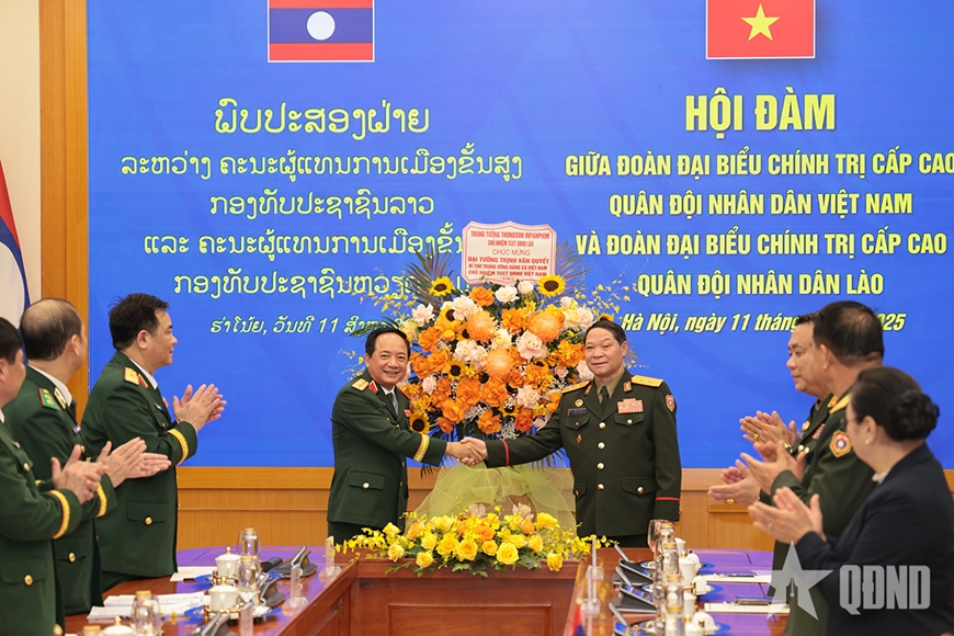 Tăng cường hợp tác quốc phòng, gìn giữ tình đoàn kết Việt Nam - Lào