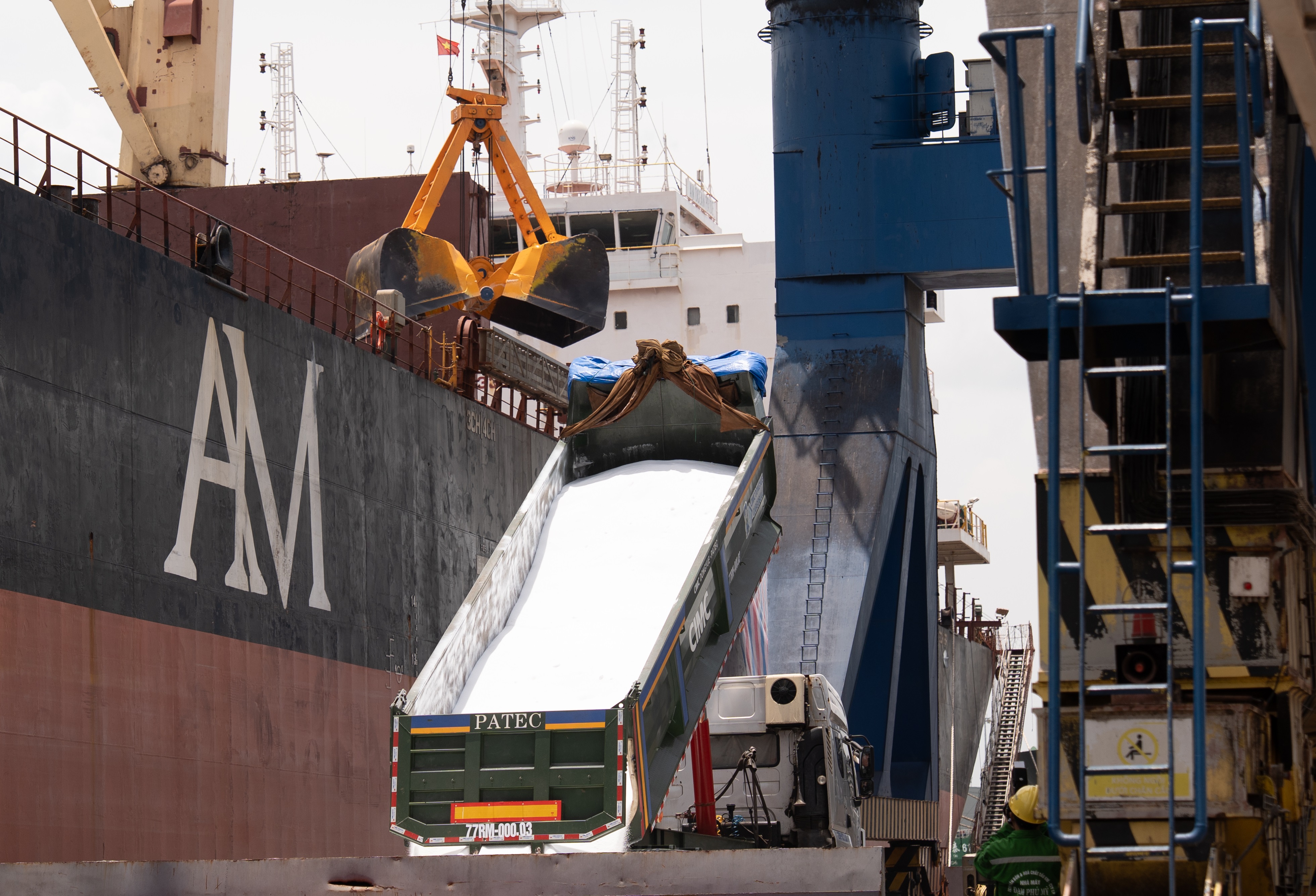 PVFCCo – Phú Mỹ đẩy mạnh xuất nhập khẩu phân bón, mở rộng thị trường