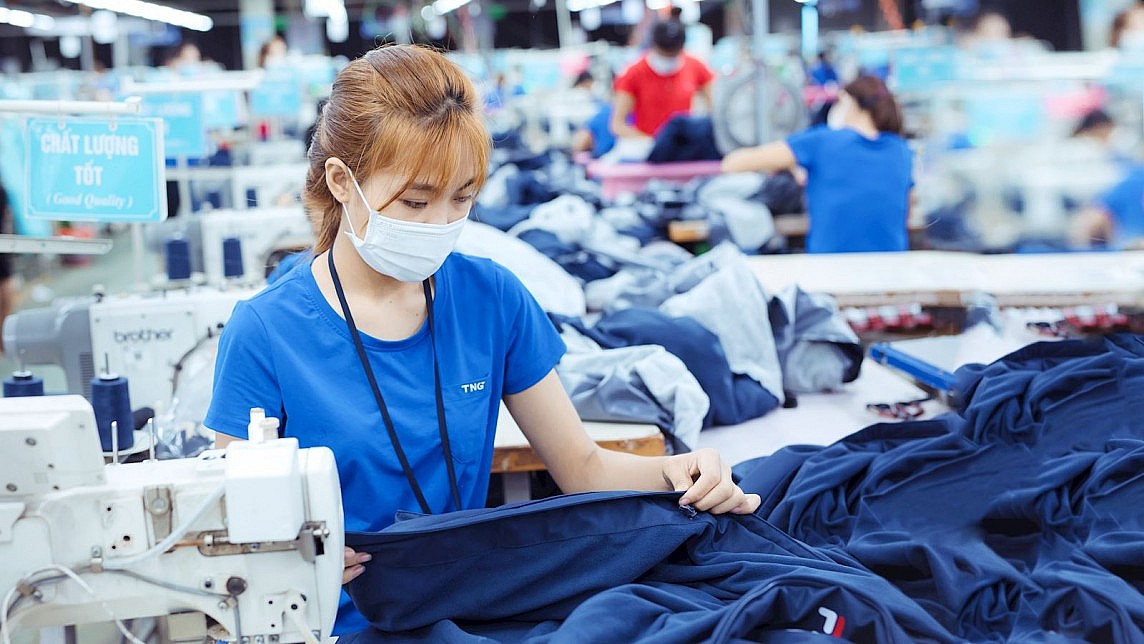 Infographic | 7 tháng, xuất khẩu dệt may đạt hơn 26,3 tỷ USD