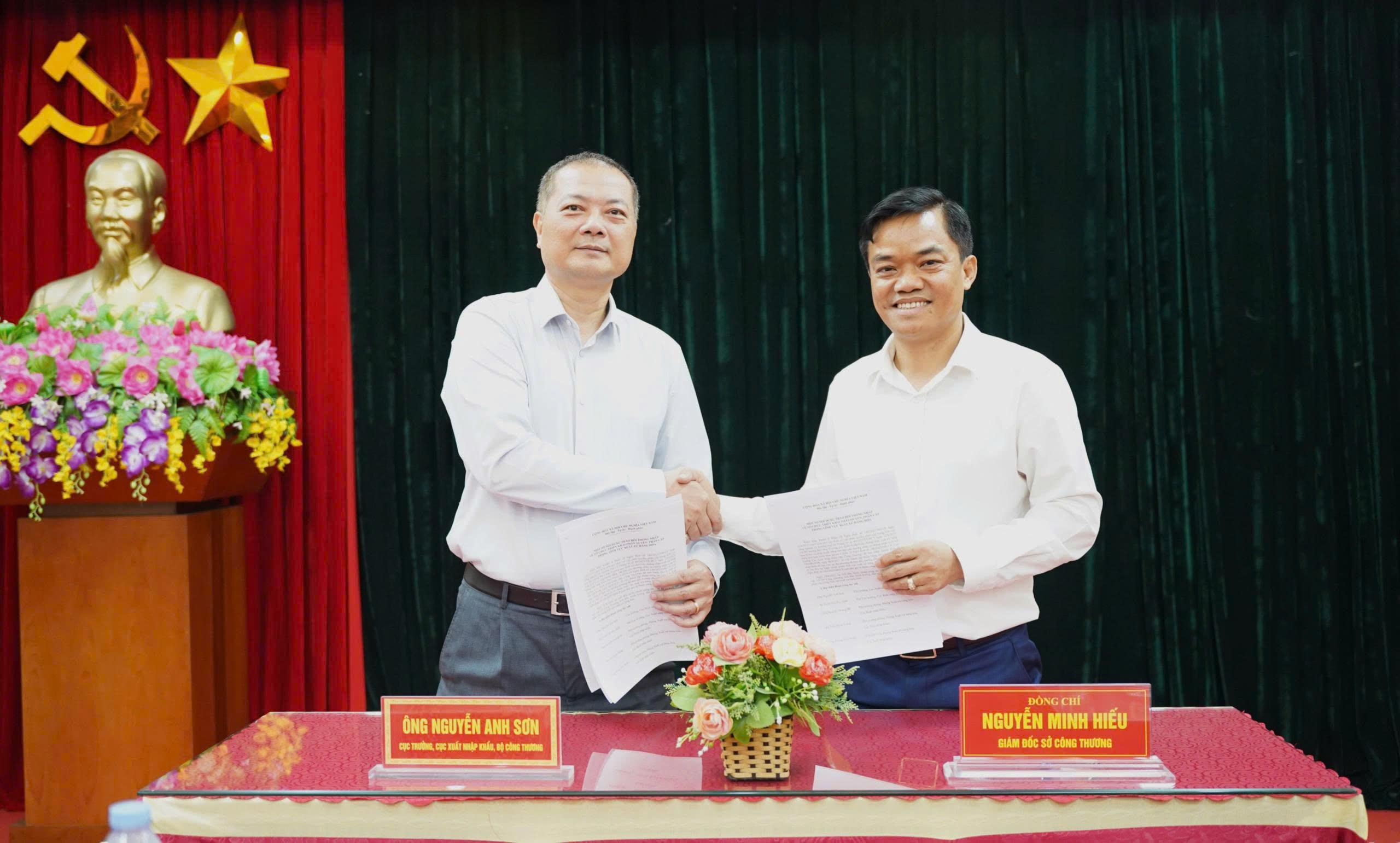 Công chức lãnh đạo là 'cầu nối' giữa địa phương với toàn hệ thống Bộ Công Thương