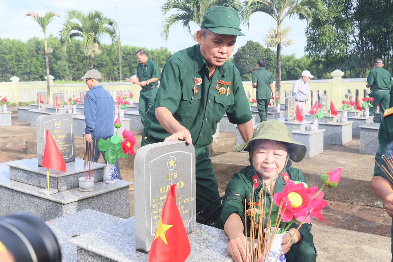 Quảng Ngãi: Từ chiến thắng Vạn Tường tạo thành động lực phát triển