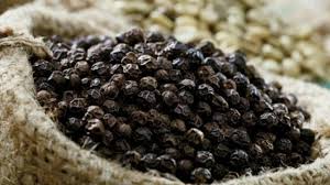 Infographic | 7 tháng 2025, xuất khẩu hồ tiêu đạt hơn 989 triệu USD