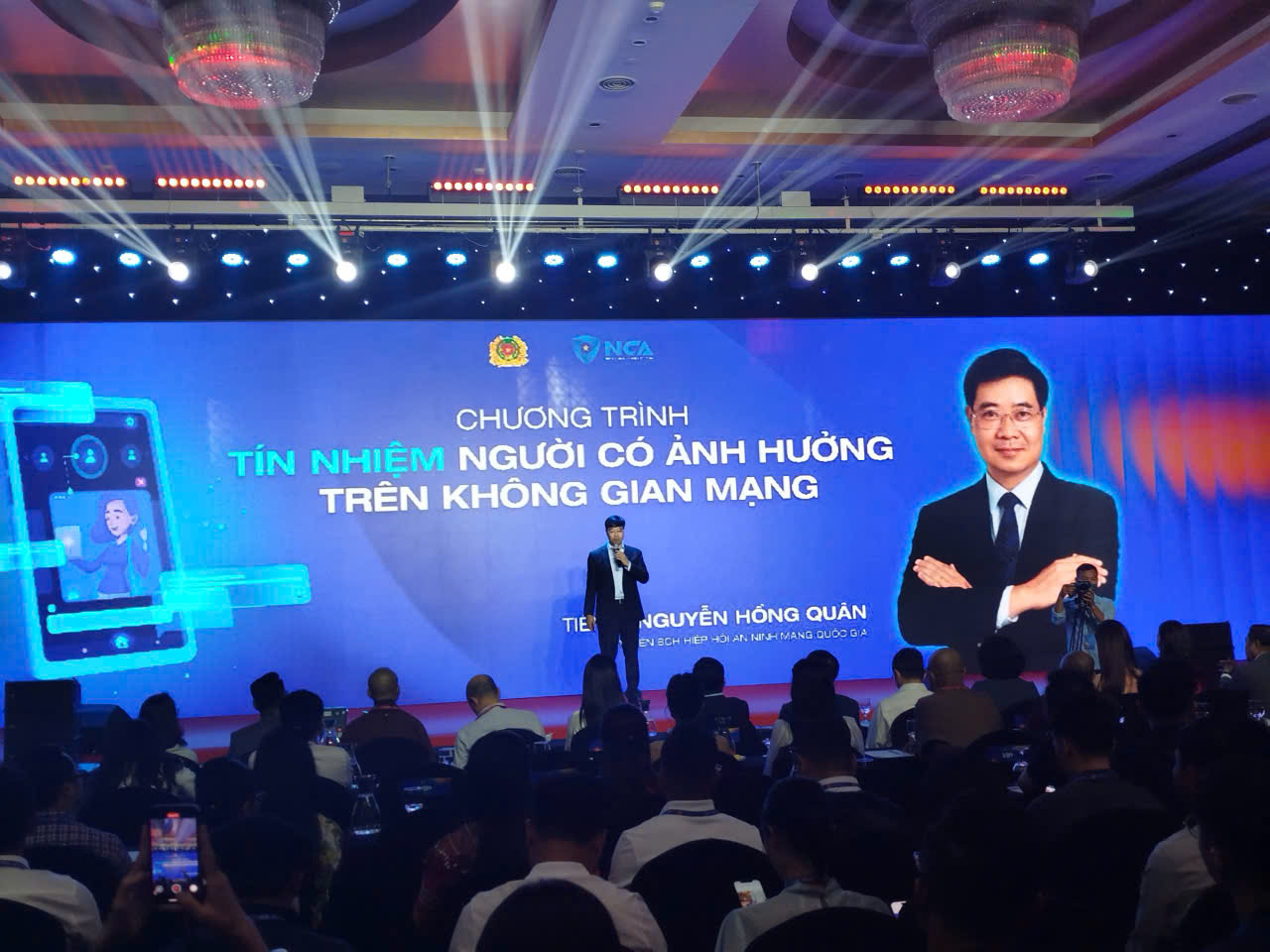TS. Nguyễn Hồng Quân chia sẻ tại sự kiện. Ảnh: Hải Sơn