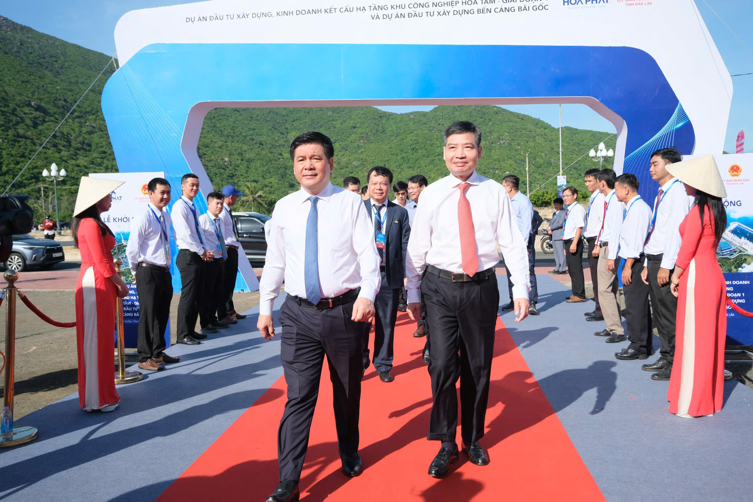 Bộ trưởng Nguyễn Hồng Diên dự Lễ khởi công dự án trọng điểm tại Đắk Lắk