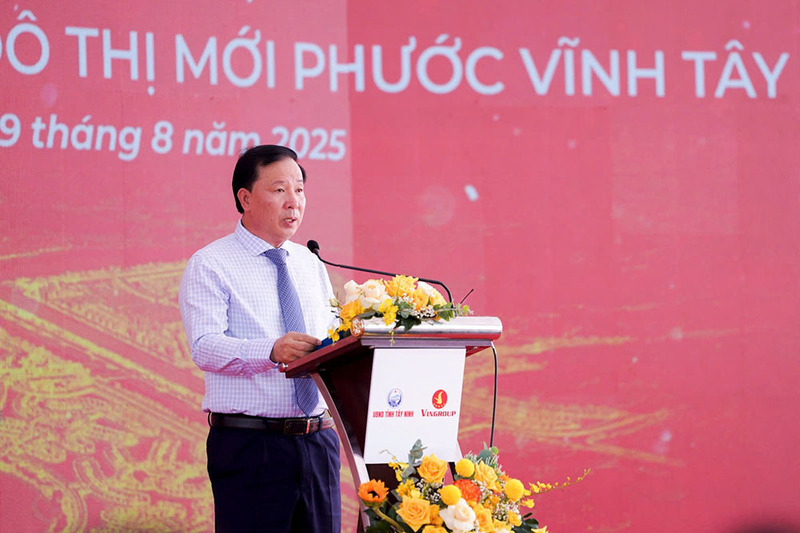 Chủ tịch UBND tỉnh Tây Ninh Nguyễn Văn Út phát biểu tại lễ khởi công.