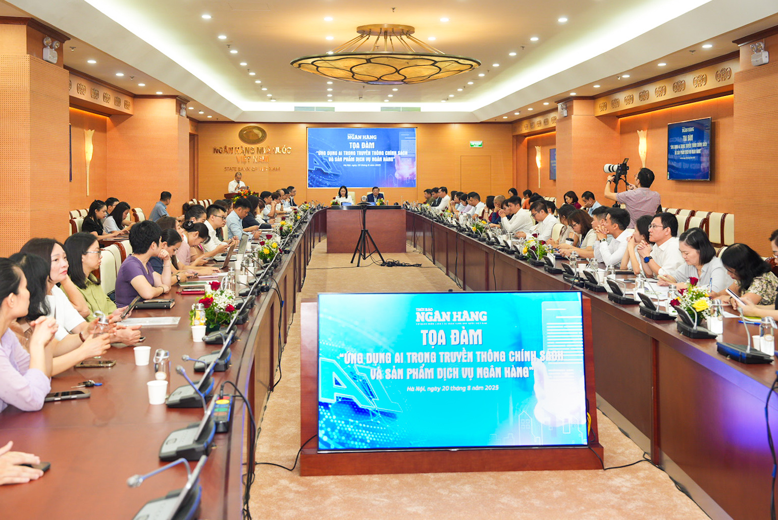 Ngành Ngân hàng bàn giải pháp ứng dụng AI vào truyền thông chính sách và dịch vụ
