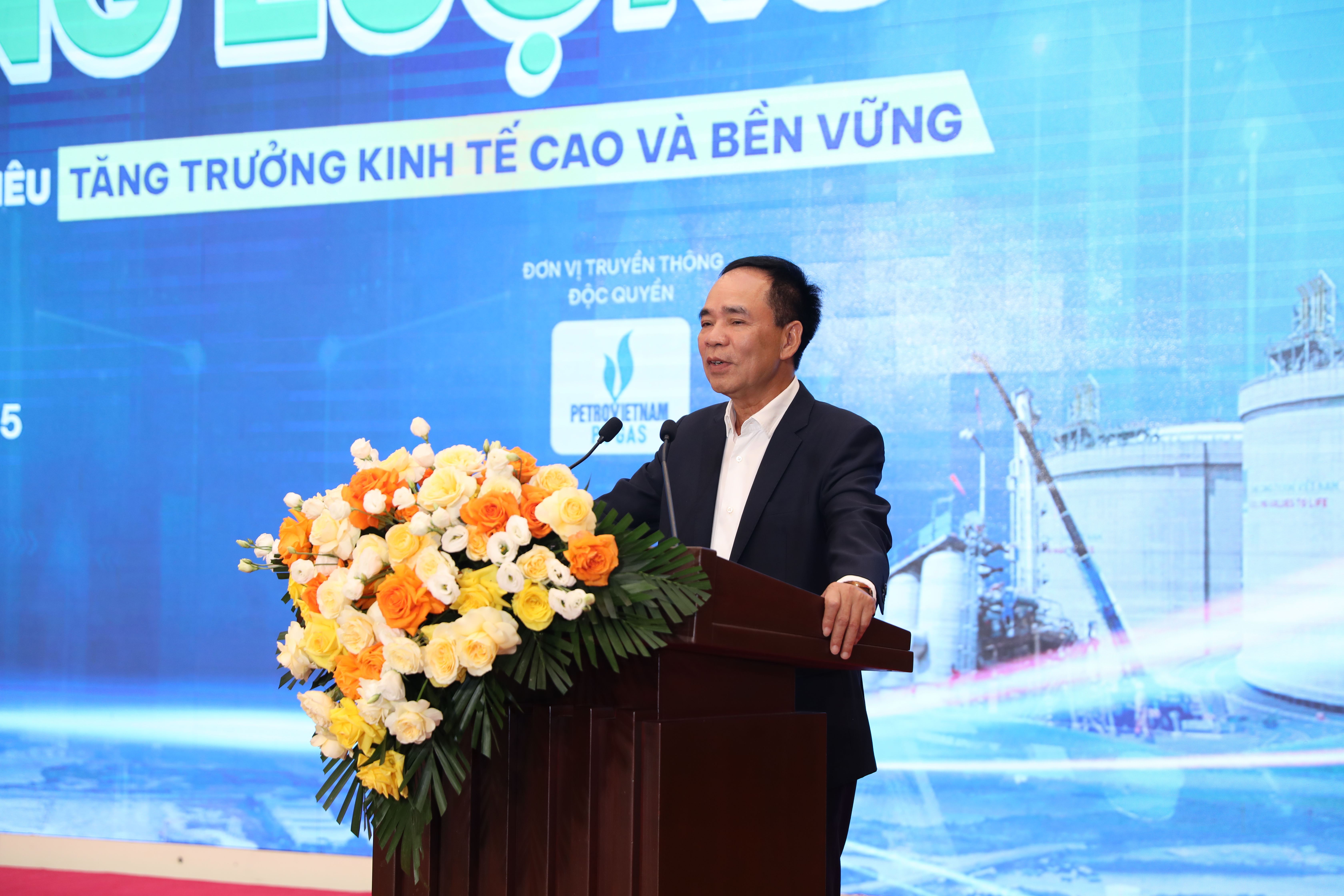 Đột phá năng lượng mới hướng tới mục tiêu Net Zero 2050