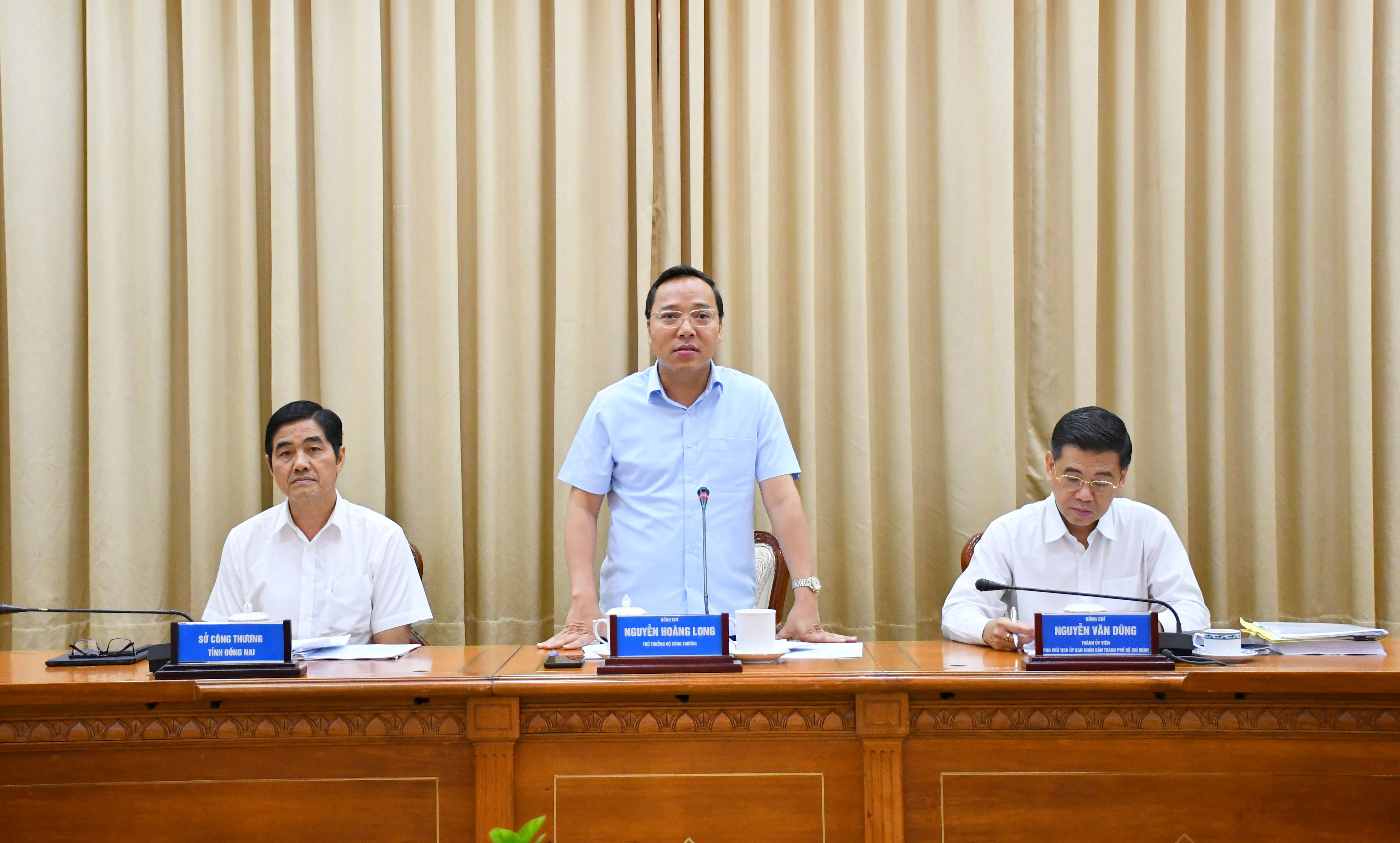 Bộ Công Thương làm việc với các tỉnh phía Nam về Quy hoạch điện VIII