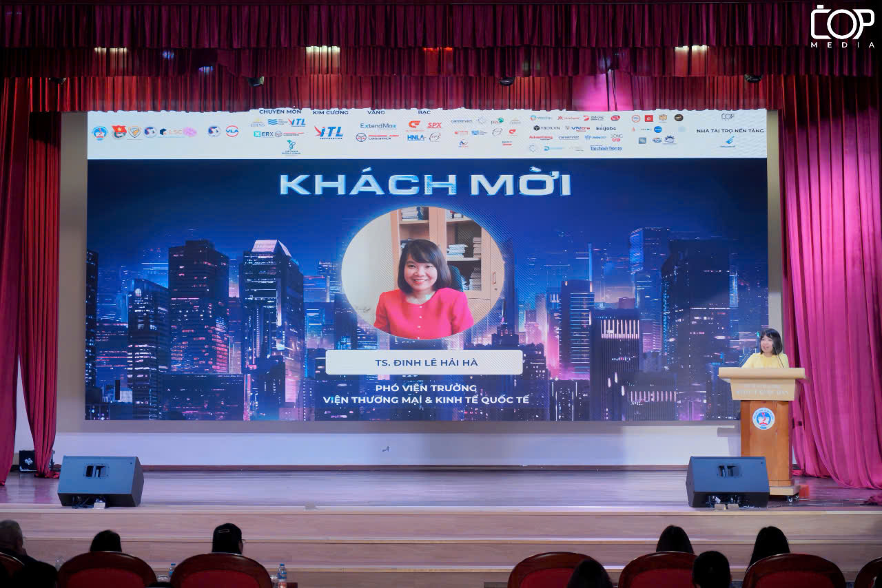 TS. Đinh Lê Hải Hà, Phó Viện trưởng Viện Thương mại và Kinh tế Quốc tế, Đại học Kinh tế Quốc dân phát biểu