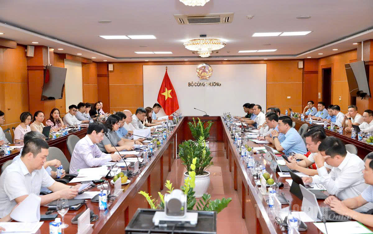 Bộ Công Thương làm việc với Tuyên Quang thúc đẩy thương mại biên giới