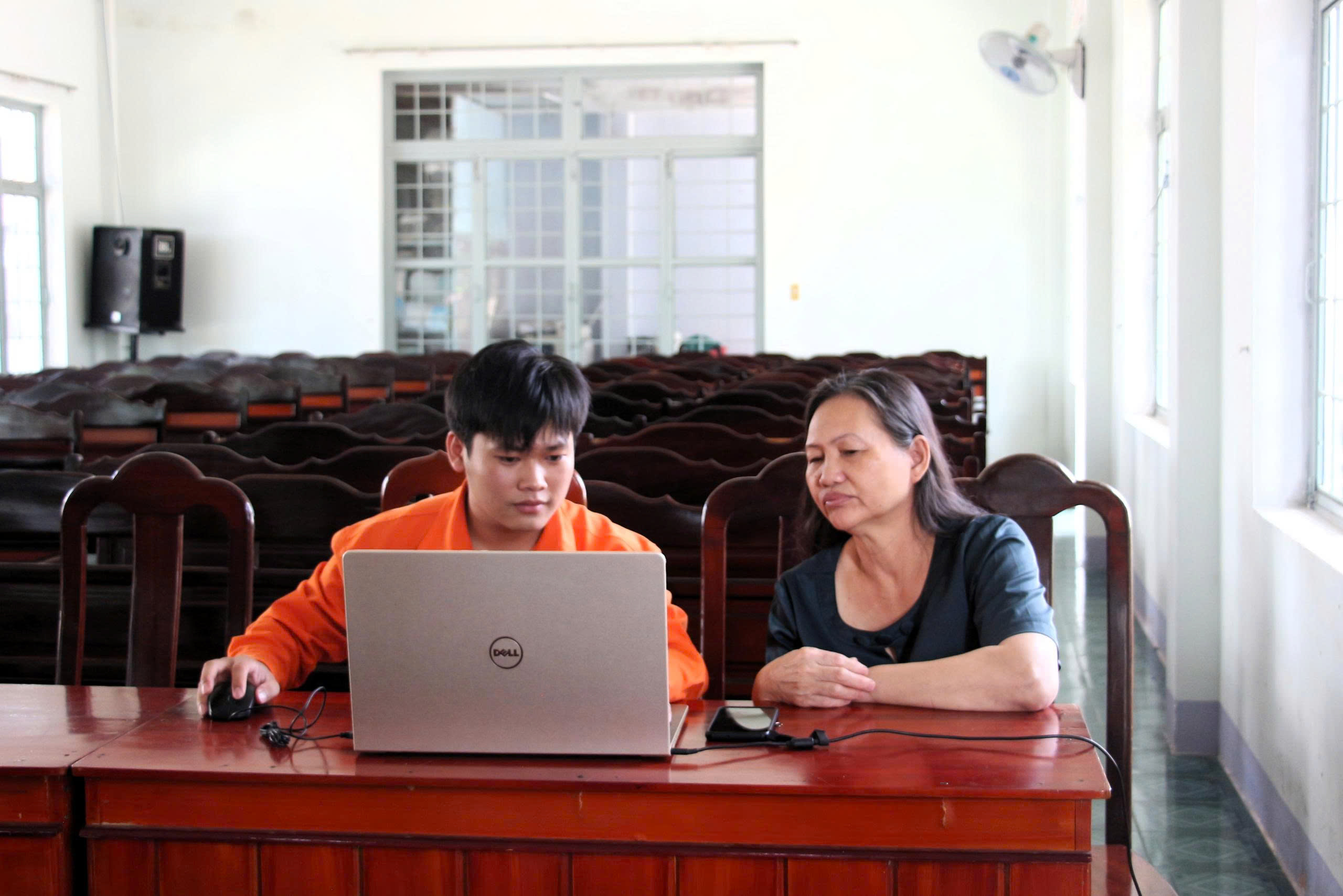 PC Quảng Ngãi triển khai ký lại hợp đồng mua bán điện