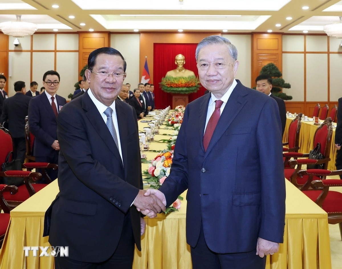 Tổng Bí thư Tô Lâm tiếp Chủ tịch Đảng Nhân dân Campuchia Hun Sen