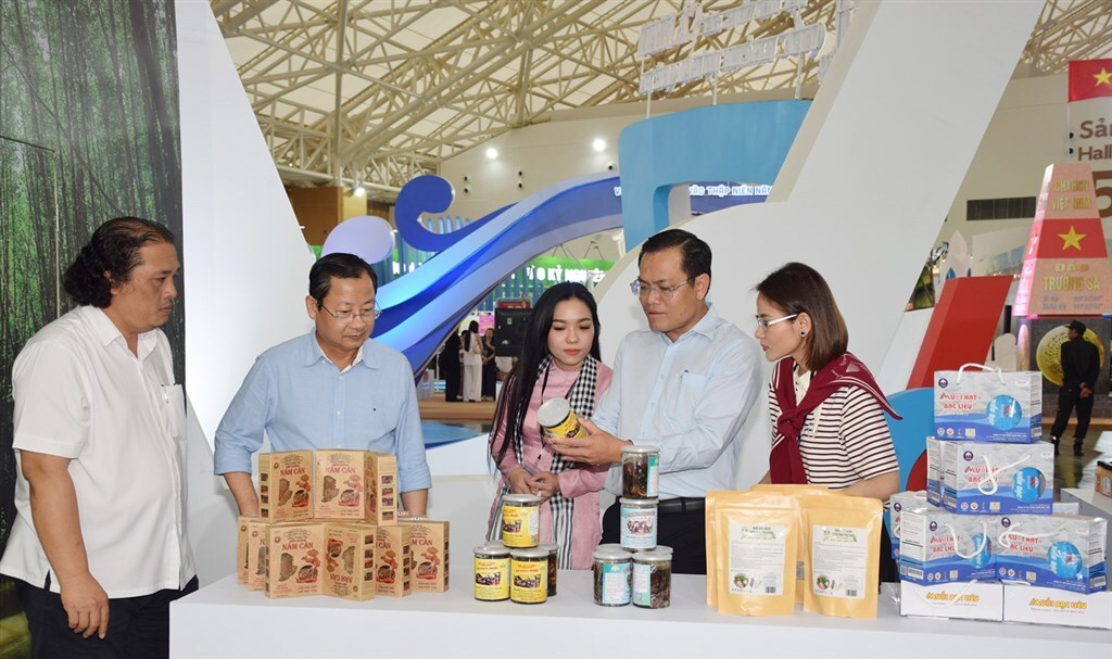 Cà Mau: Phấn đấu đến năm 2030 có thêm 10 điểm bán sản phẩm OCOP 