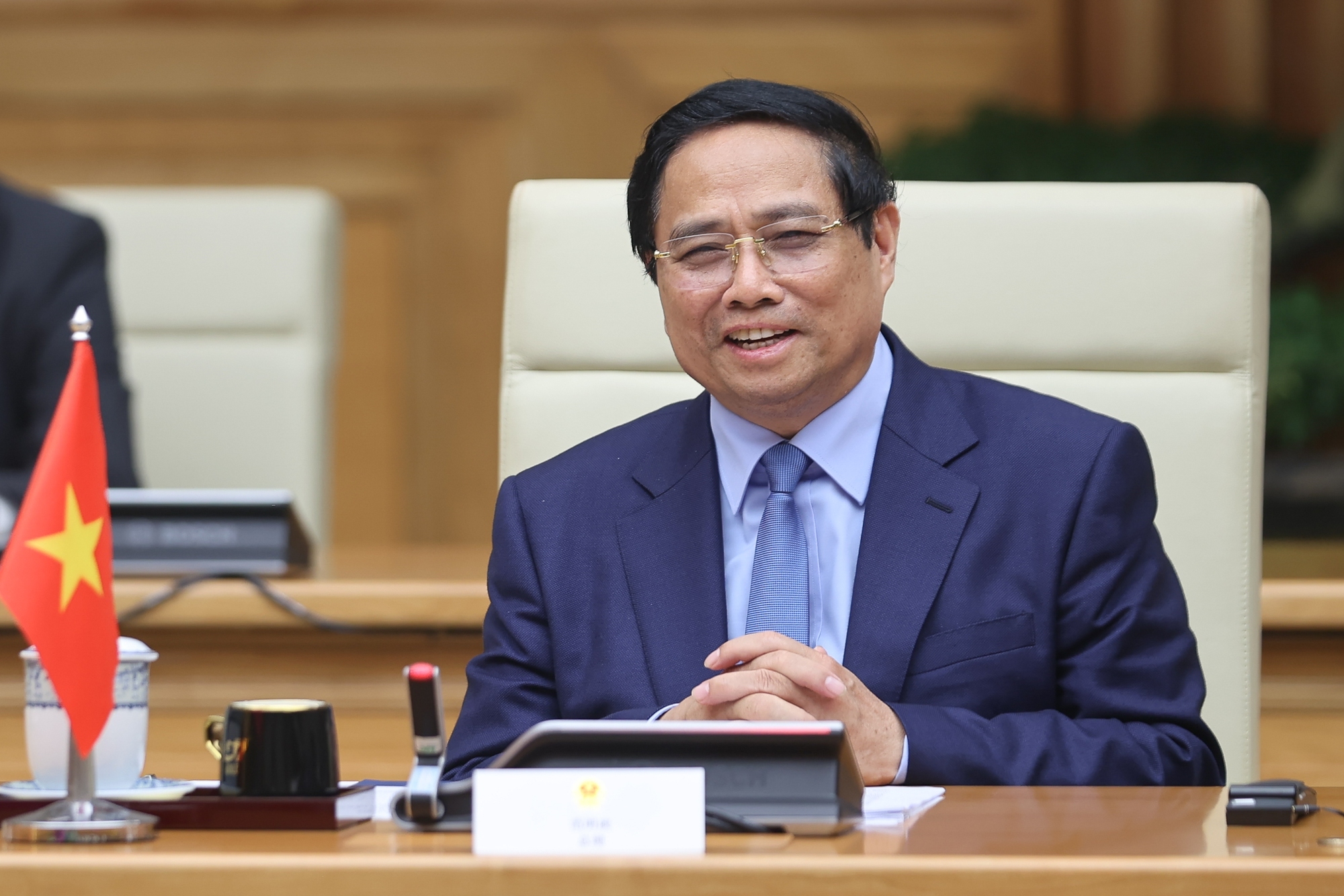 Thủ tướng đề nghị Trung Quốc mở rộng nhập khẩu hàng hóa Việt Nam