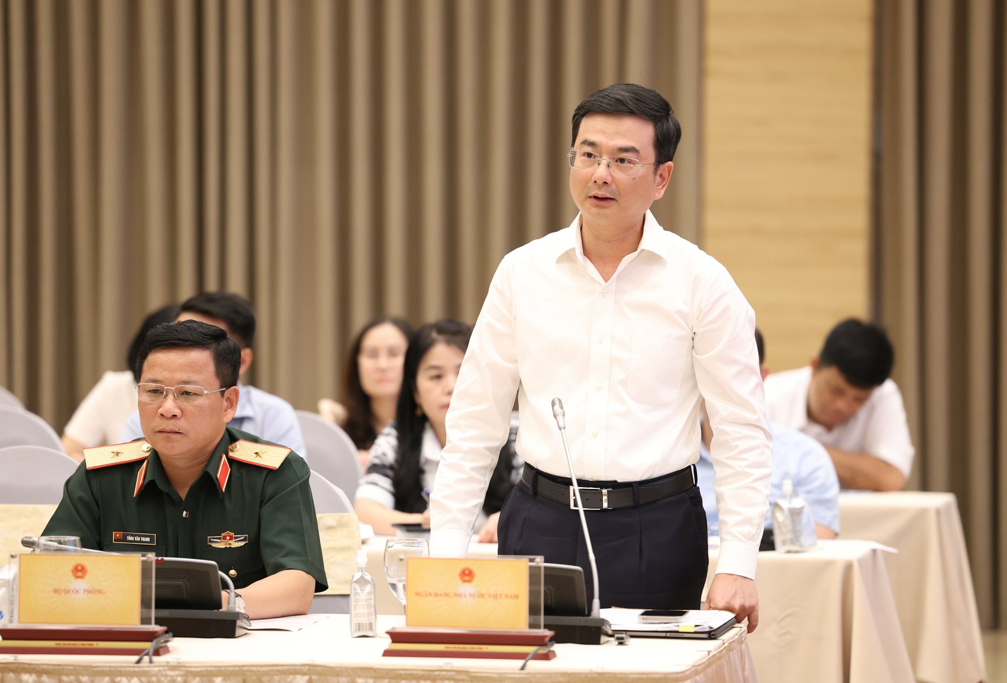 Ngân hàng Nhà nước đẩy nhanh hướng dẫn về kinh doanh vàng