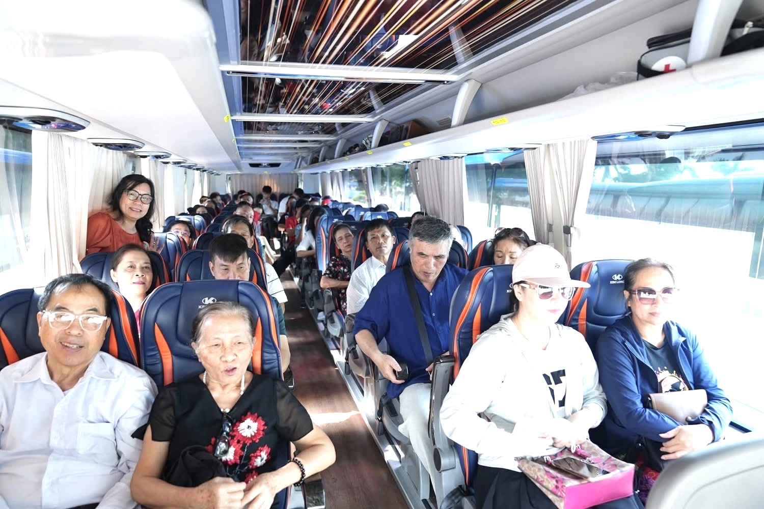 Hải Phòng: Những chuyến xe miễn phí hướng về triển lãm 80 năm độc lập 