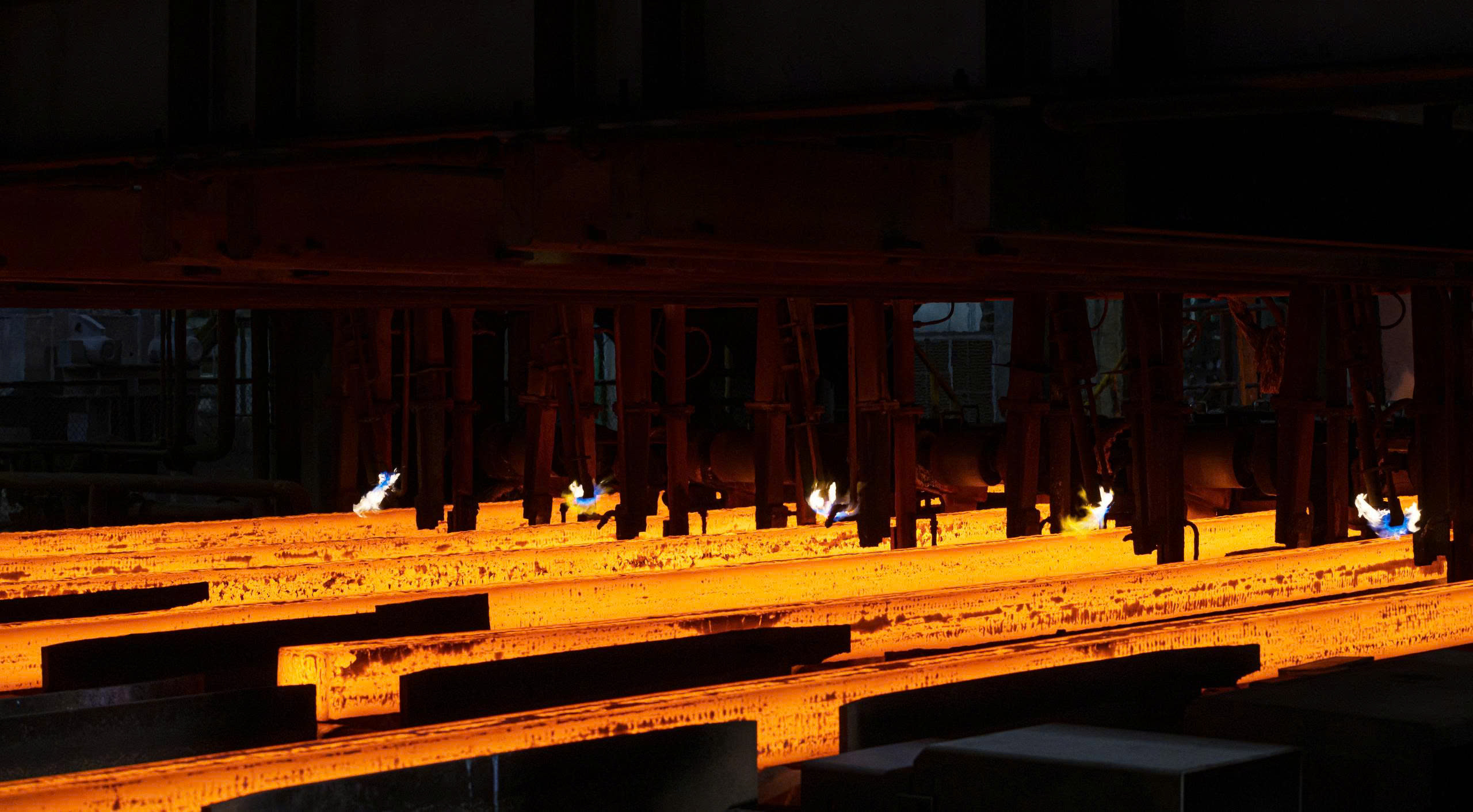 Sản lượng thép thô của Hoà Phát sẽ tăng lên 40.000 tấn/ngày từ đầu quý IV/2025