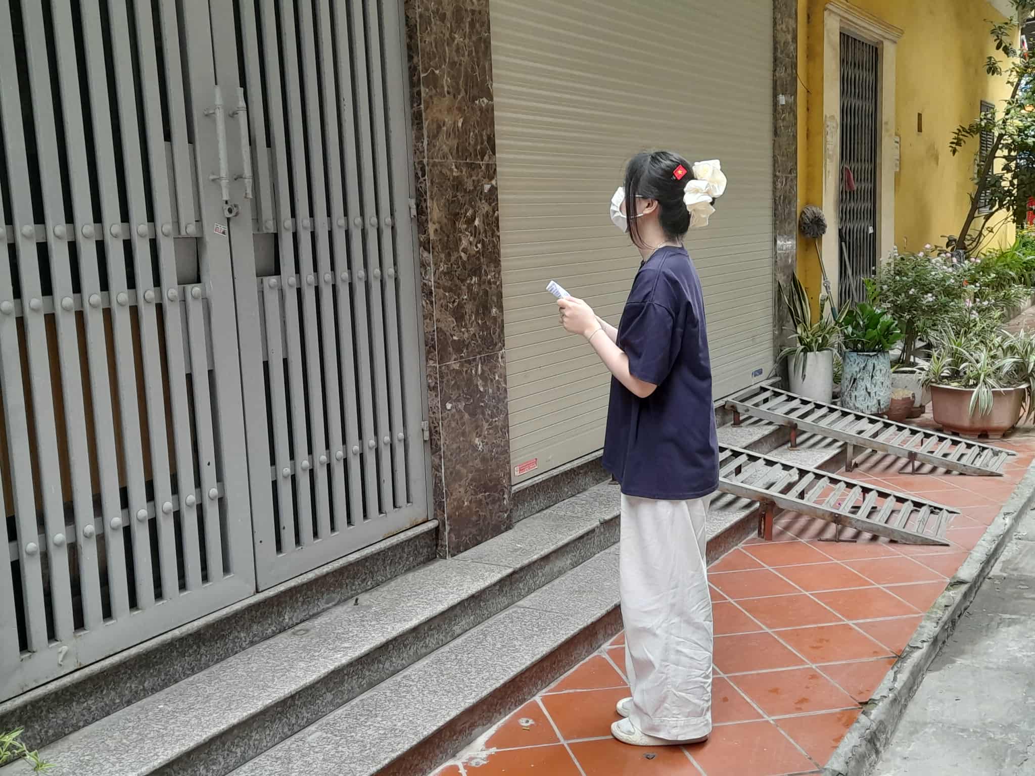 Giữa ‘cơn sốt’ nhà trọ Hà Nội: Sinh viên vật lộn tìm nơi an cư