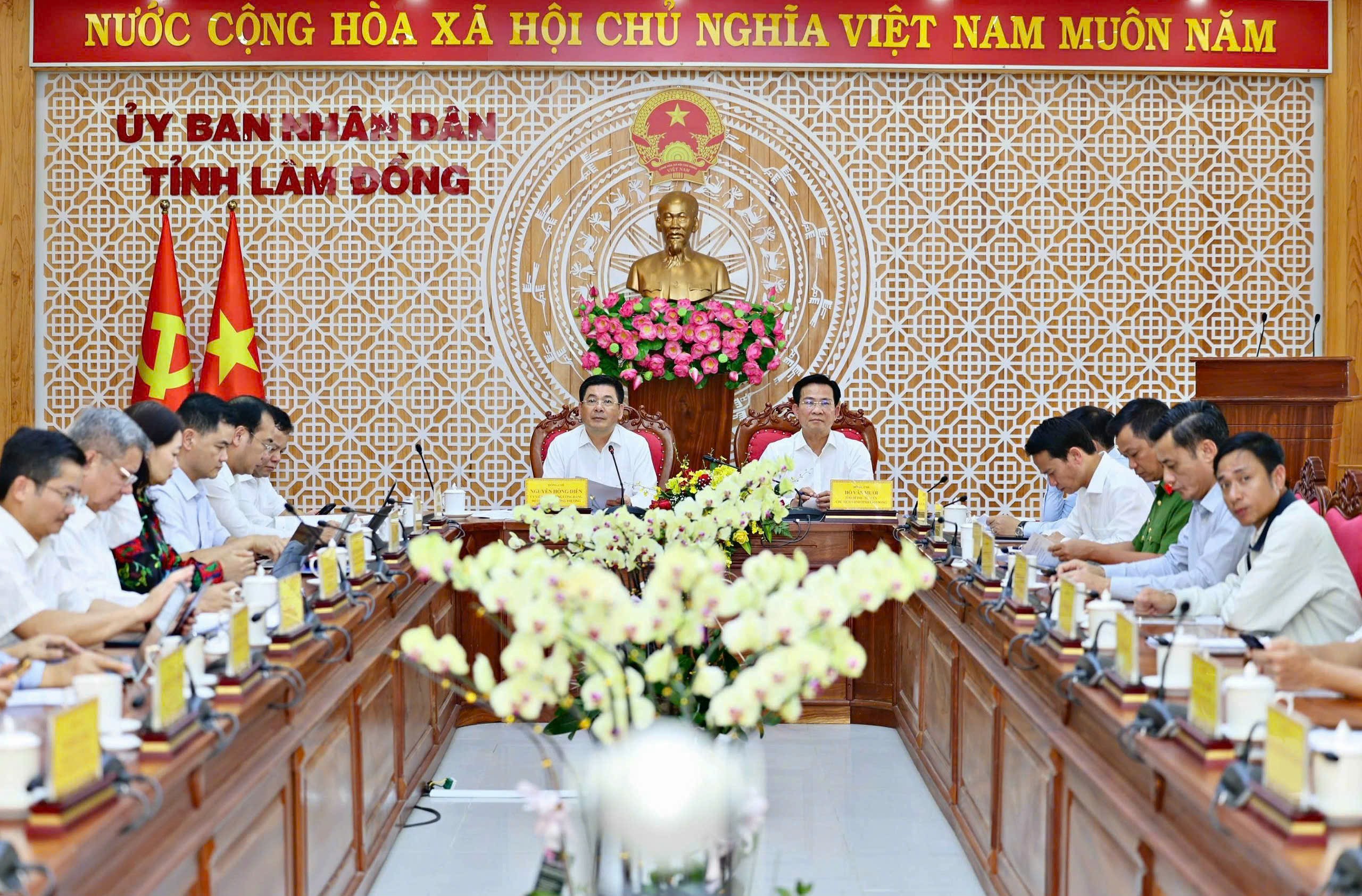 Hội nghị rà soát, tháo gỡ khó khăn triển khai Quy hoạch điện VIII điều chỉnh