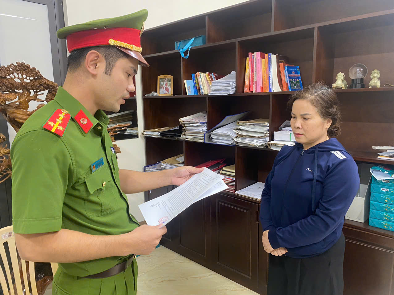 Lật tẩy chiêu trò trốn thuế tại chợ đầu mối lớn nhất Thanh Hóa