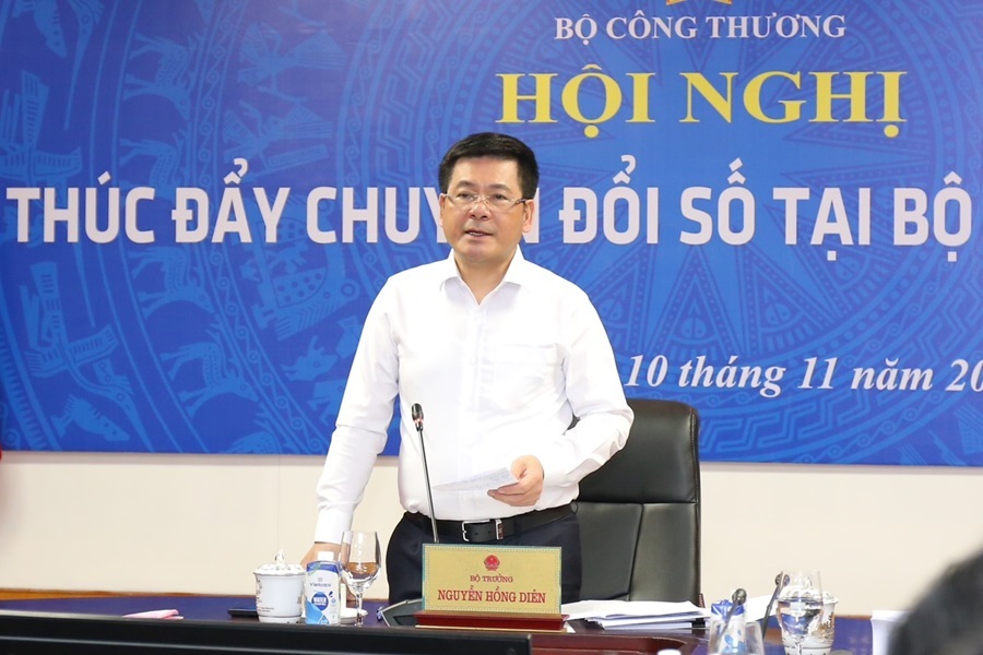 Bộ trưởng Nguyễn Hồng Diên nhiều lần khẳng định chuyển đổi số là nhiệm vụ trọng tâm, xuyên suốt của ngành Công Thương.