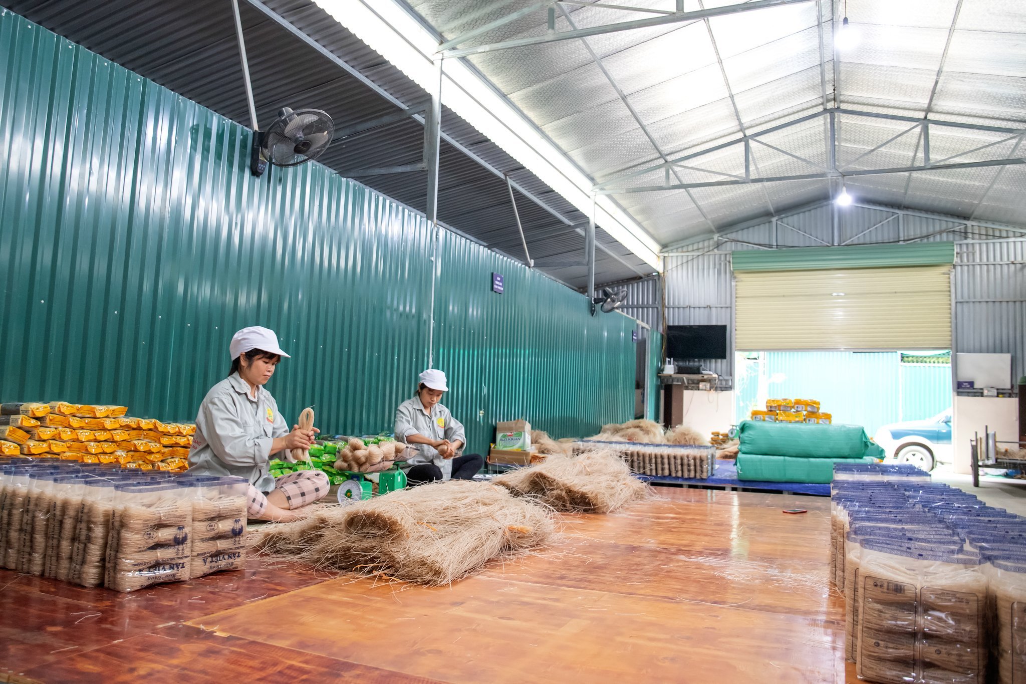 Gỡ khó cho bình chọn sản phẩm công nghiệp nông thôn tiêu biểu