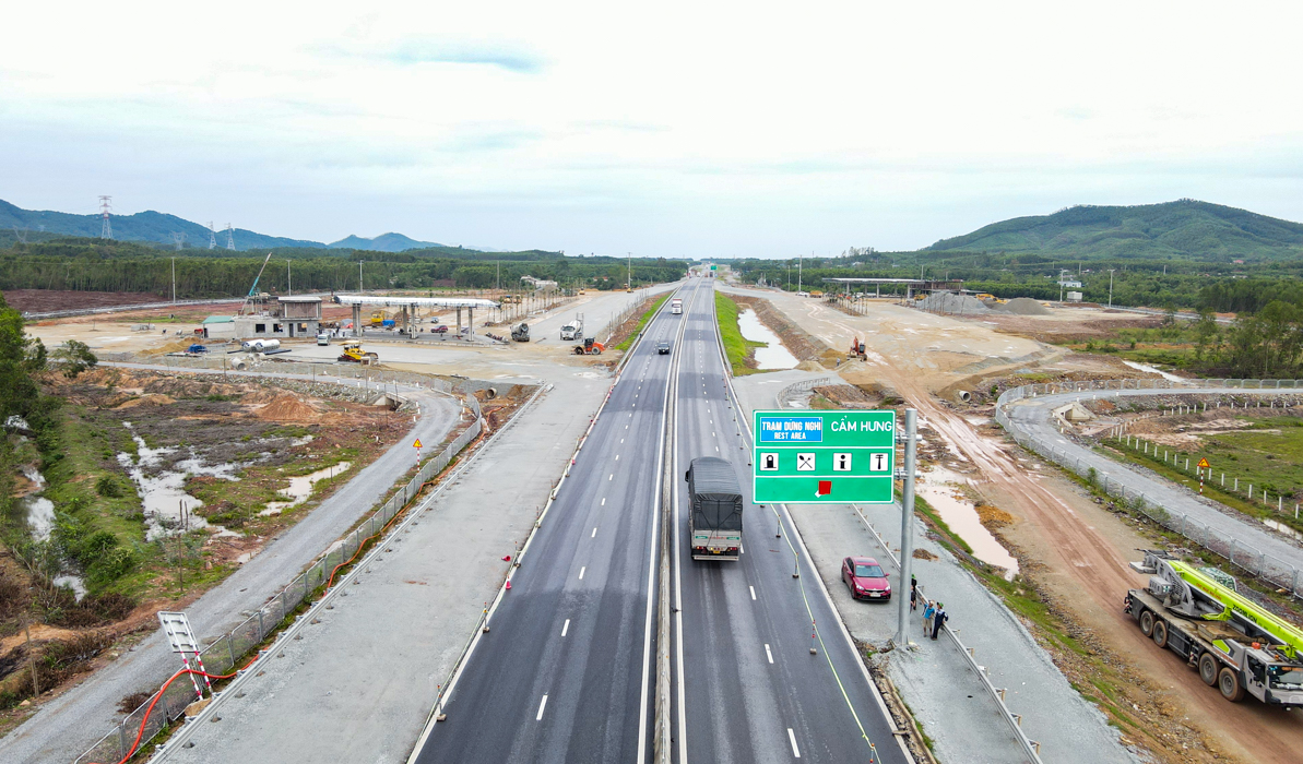 Trạm dừng nghỉ 300 tỷ trên cao tốc ở Hà Tĩnh sắp hoạt động