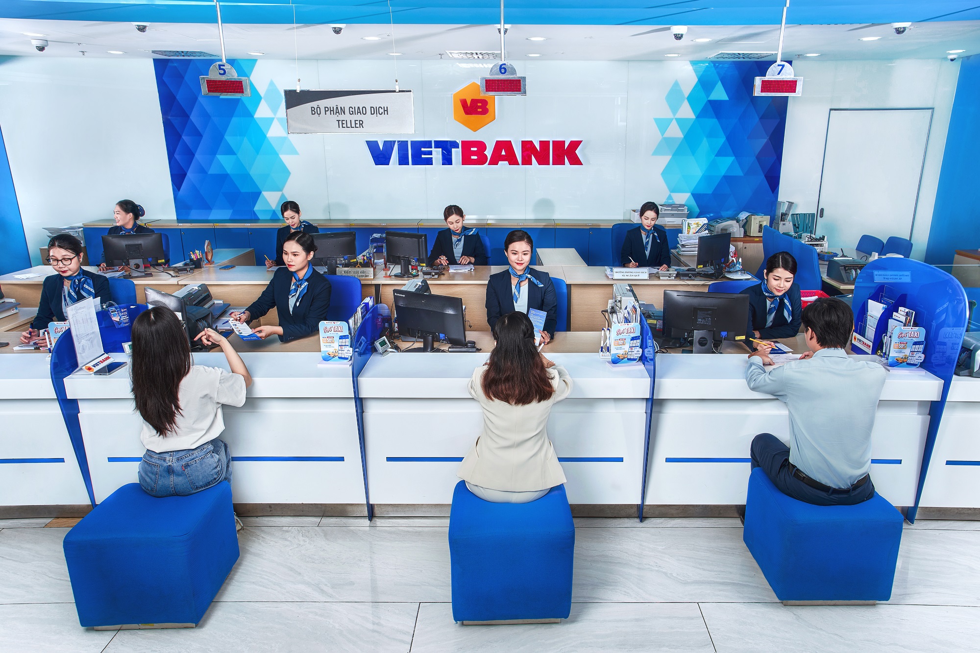 Vietbank áp dụng điện SWIFT nâng tầm trải nghiệm thanh toán quốc tế