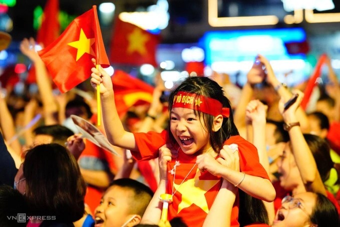 Nghị quyết 71 về đổi mới căn bản, toàn diện giáo dục và đào tạo đến năm 2030, tầm nhìn đến năm 2045 được ví như “cuộc cách mạng mới trong giáo dục”, đặt con người ở vị trí trung tâm. Ảnh: TT.