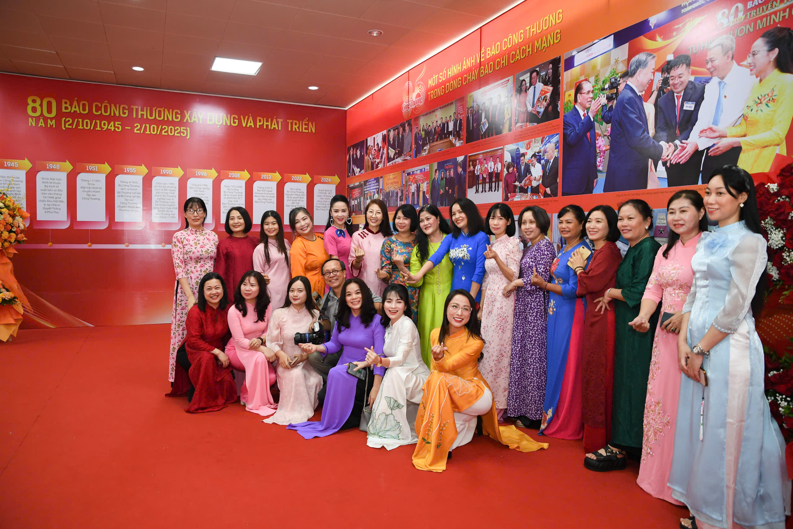 Lễ kỷ niệm 80 năm Ngày truyền thống Báo Công Thương là dịp để đội ngũ phóng viên, biên tập viên, kỹ thuật viên nhìn lại chặng đường trưởng thành, ghi nhận những đóng góp quan trọng của Báo cho ngành Công Thương