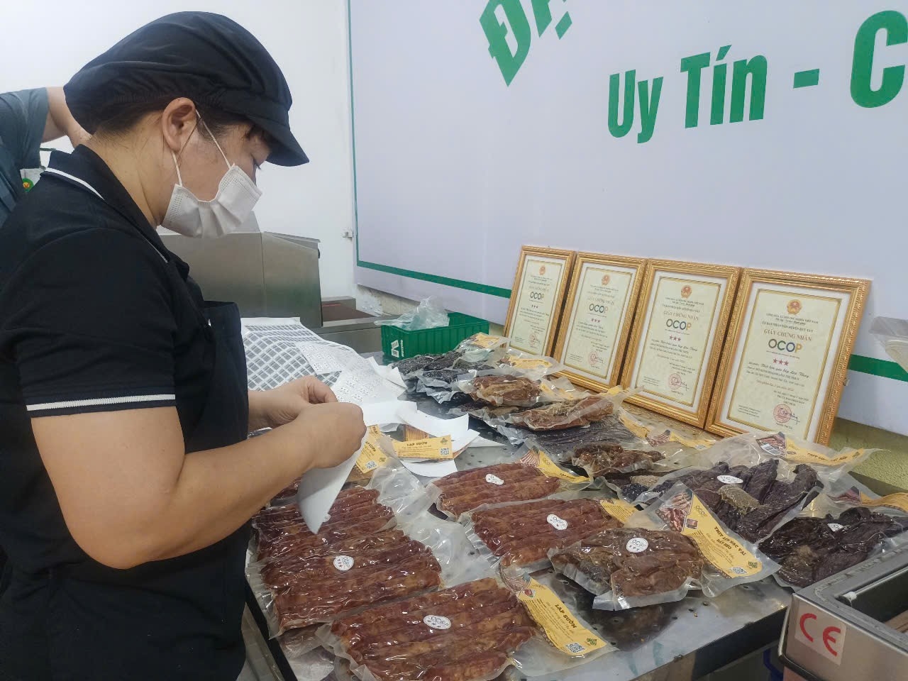 Nhãn hiệu bảo hộ – “tấm vé thông hành” đưa nông sản Lào Cai vươn xa