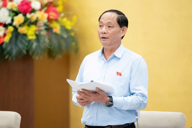 Ủy ban Thường vụ Quốc hội thảo luận báo cáo tổng hợp ý kiến của cử tri
