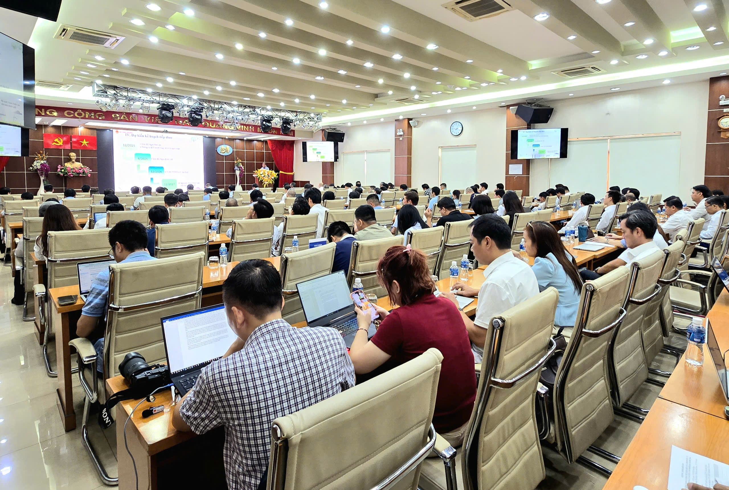 Ngành điện trước yêu cầu thực thi Luật Sử dụng năng lượng tiết kiệm