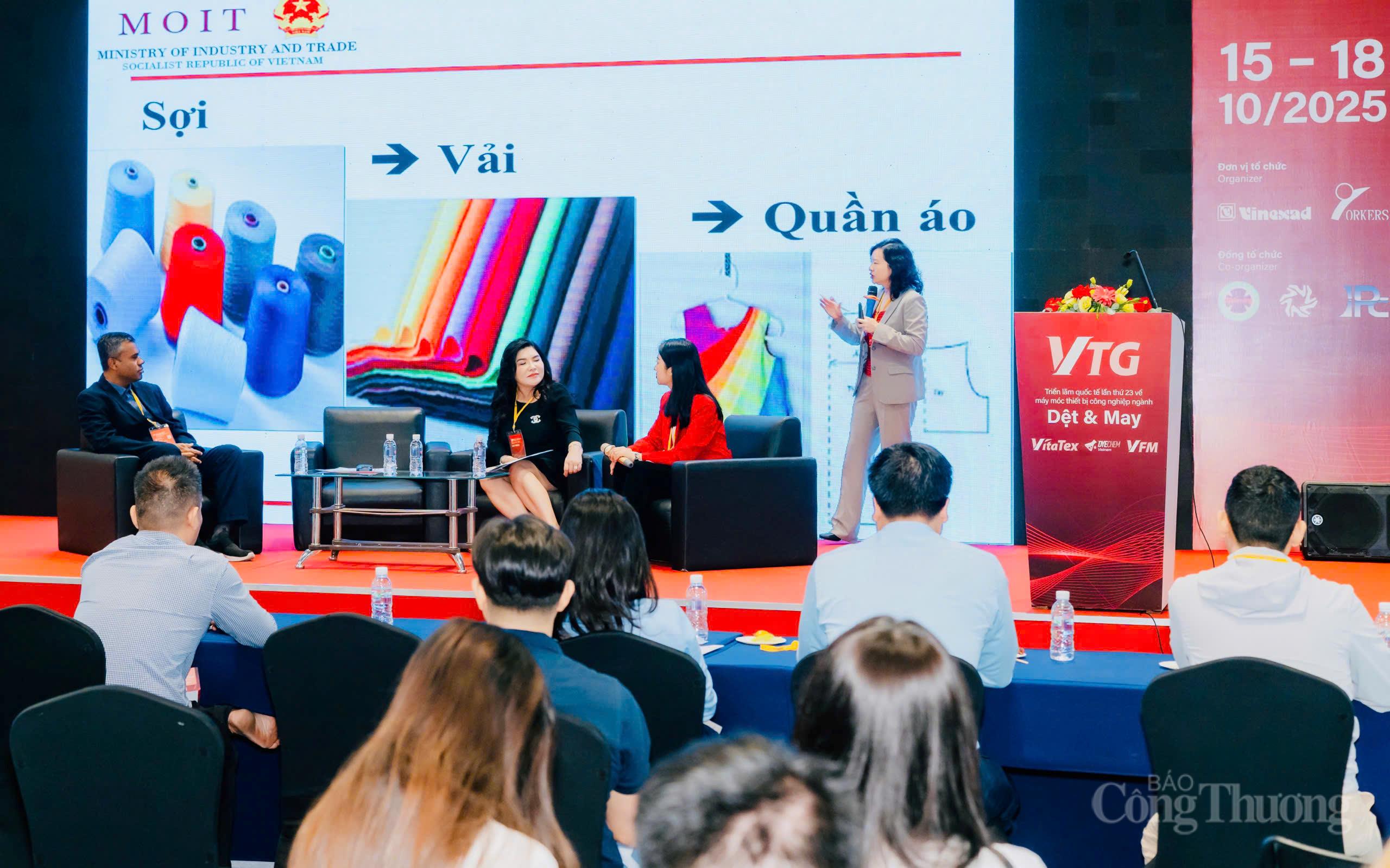 Dệt may Việt Nam tăng tốc chuyển đổi xanh, đón vốn quốc tế