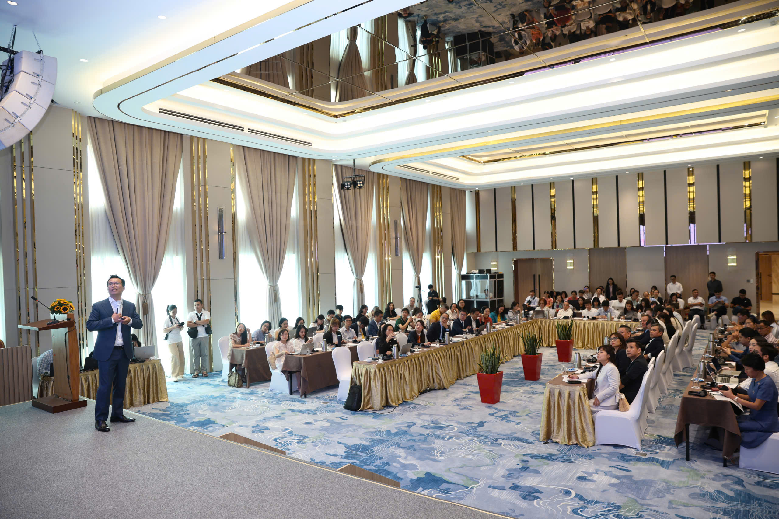 Trung tâm Chuyển đổi kép, động lực mới cho phát triển xanh và số