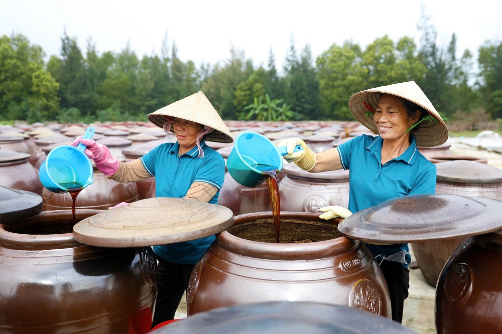 Các cơ sở OCOP Hà Tĩnh 'lên dây cót' sản xuất hàng hoá dịp cuối năm