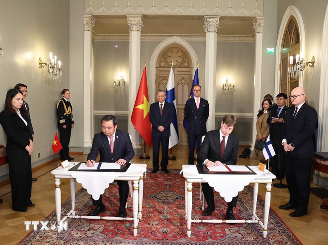 Tổng Bí thư Tô Lâm chứng kiến lễ ký kết nhiều văn kiện hợp tác Việt Nam - Phần Lan